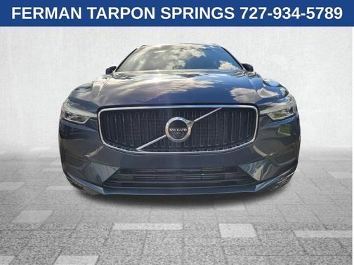 2021 Volvo XC60 T6 Momentum