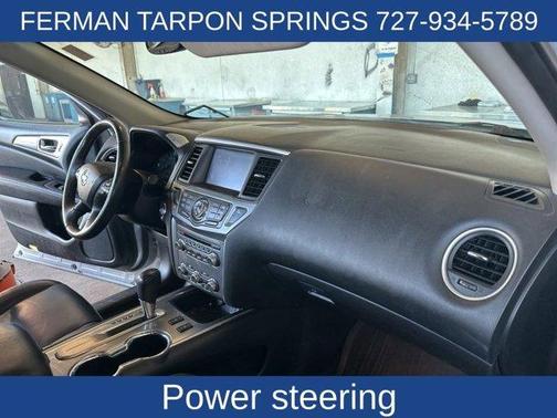 2019 Nissan Pathfinder SL