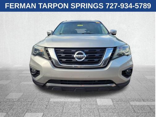 2019 Nissan Pathfinder SL