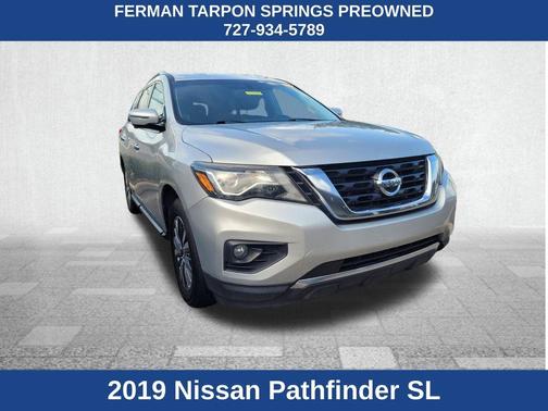 2019 Nissan Pathfinder SL