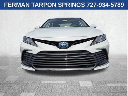 2024 Toyota Camry Hybrid LE