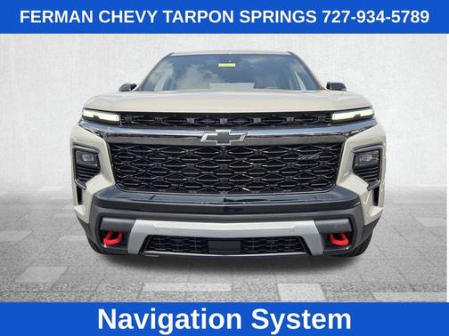 Sandstone Gray 2026 Chevrolet Traverse Z71
