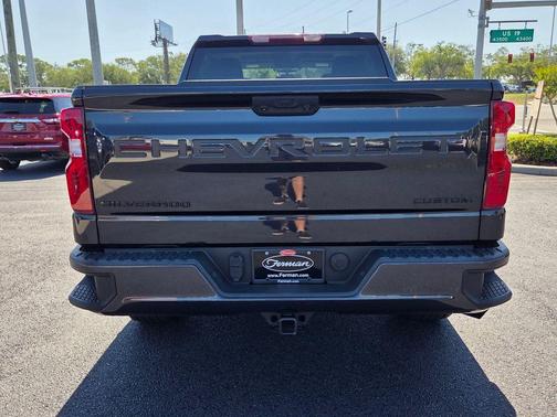 Dark Ash Metallic 2023 Chevrolet Silverado 1500 Custom