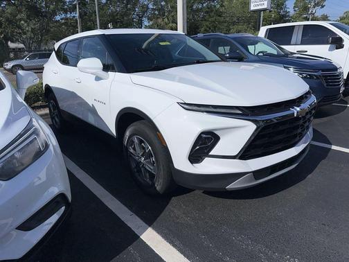 Summit White 2023 Chevrolet Blazer 2LT