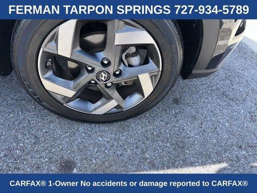 2024 Hyundai VENUE SEL