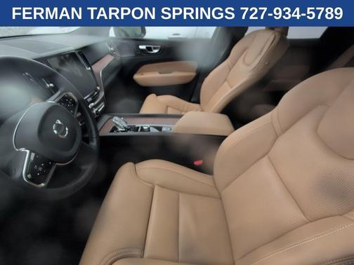 2025 Volvo XC60 Plug-In Hybrid T8 Ultra