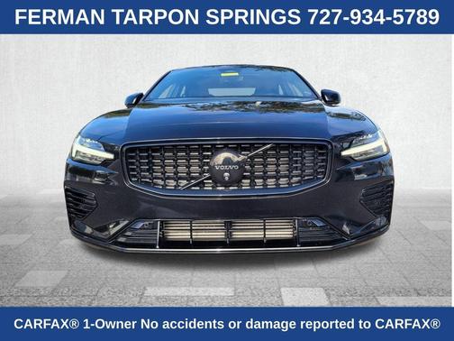 2024 Volvo S60 Recharge Plug-In Hybrid T8 Ultimate Black Edition