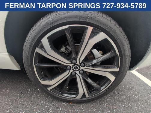 2025 Volvo XC60 B5 Ultra