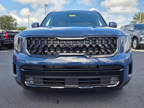 Midnight Black 2025 Kia Telluride SX-Prestige X-Line