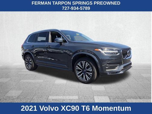 Gray Metallic 2021 Volvo XC90 T6 Momentum 6 Passenger