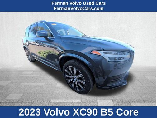 2023 Volvo XC90 B5 Core
