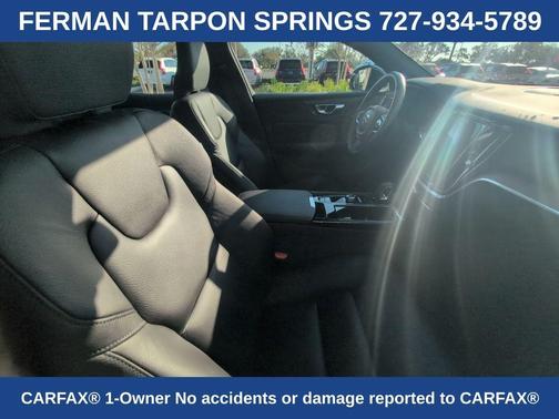 2023 Volvo S60 Recharge Plug-In Hybrid T8 Plus Black Edition