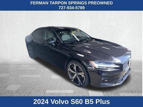 2024 Volvo S60 B5 Plus Dark Theme