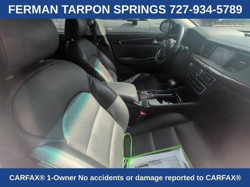 2019 Kia Cadenza Technology