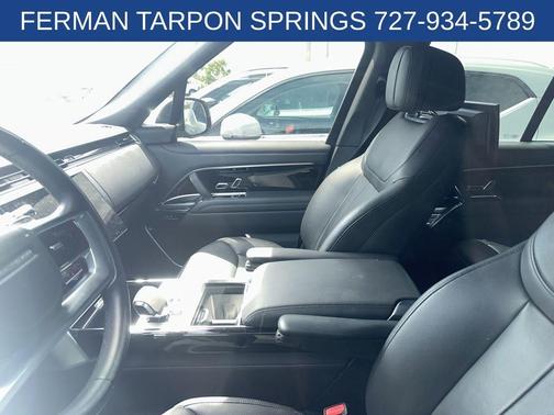 Fuji White 2024 Land Rover Range Rover P530 SE