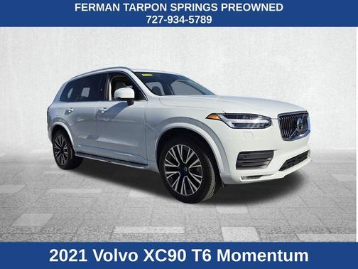 2021 Volvo XC90 T6 Momentum 7 Passenger