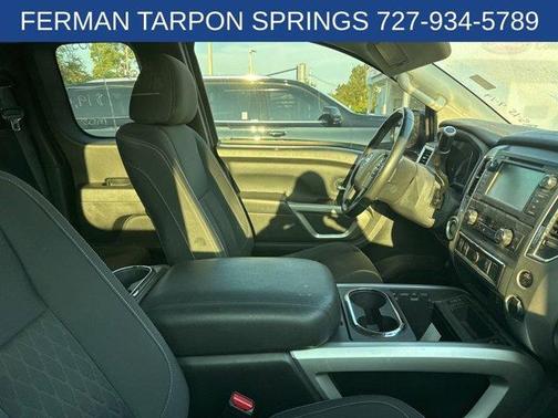 2019 Nissan Titan SV