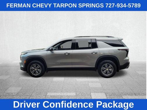 2025 Chevrolet Traverse LT