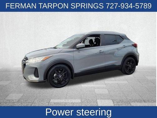 2022 Nissan Kicks SV