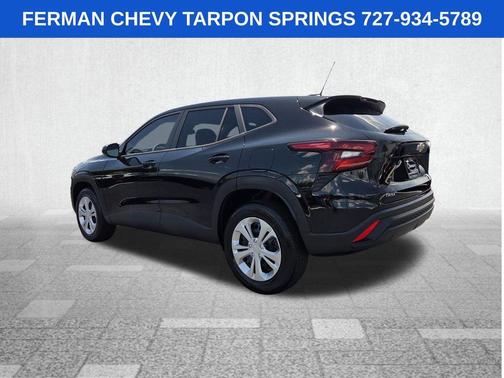 Mosaic Black Metallic 2026 Chevrolet Trax LS