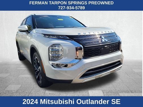 2024 Mitsubishi Outlander SE