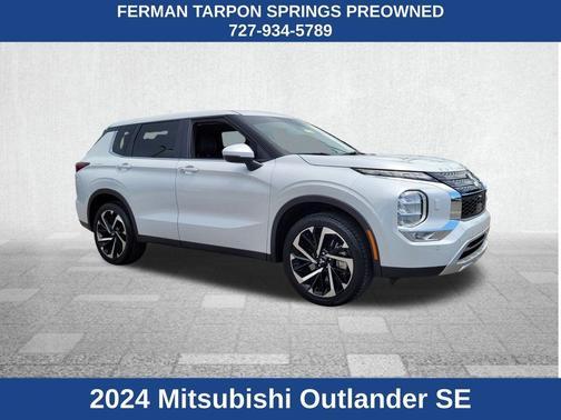 2024 Mitsubishi Outlander SE