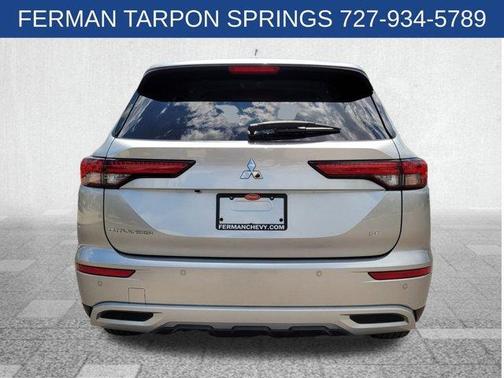 2023 Mitsubishi Outlander SE Special Edition