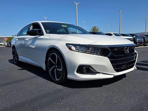 White 2022 Honda Accord Sport 1.5T