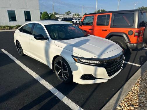 White 2022 Honda Accord Sport 1.5T