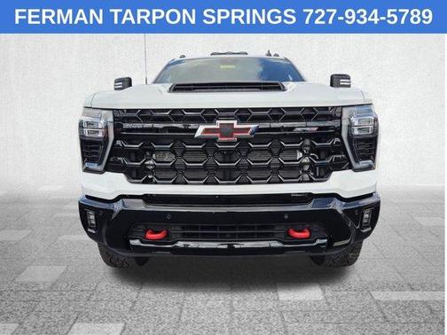 Summit White 2025 Chevrolet Silverado 2500 ZR2