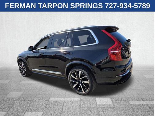 2025 Volvo XC90 B6 Plus 7-Seater