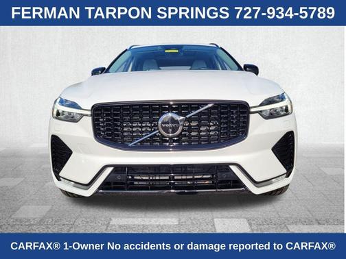 2023 Volvo XC60 B5 Plus Dark Theme