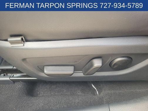 2025 Mazda CX-50 PLUS