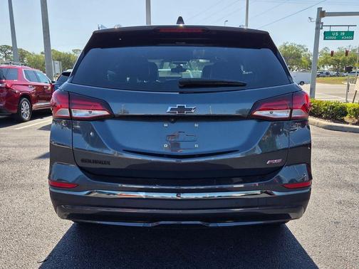 Gray 2023 Chevrolet Equinox RS
