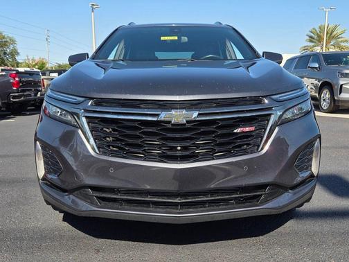 Gray 2023 Chevrolet Equinox RS