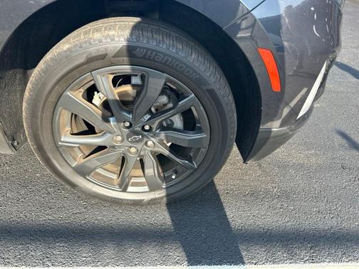 Gray 2023 Chevrolet Equinox RS