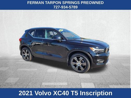 2021 Volvo XC40 T5 Inscription