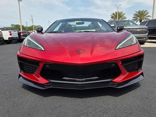 Red Mist Metallic Tintcoat 2021 Chevrolet Corvette Stingray w/3LT