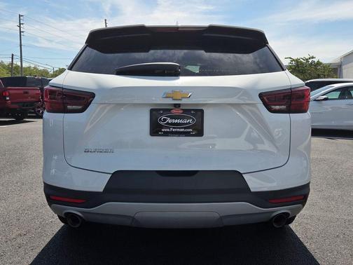 Summit White 2023 Chevrolet Blazer 2LT