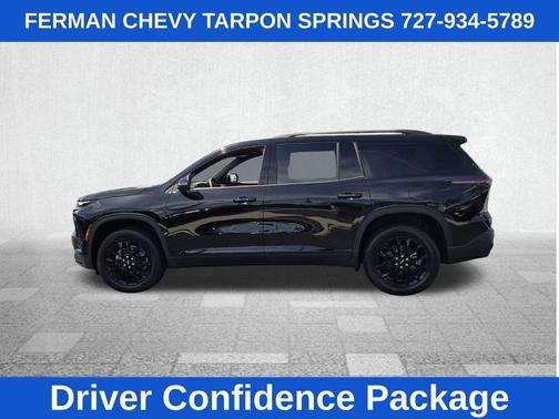 Mosaic Black Metallic 2026 Chevrolet Traverse LT