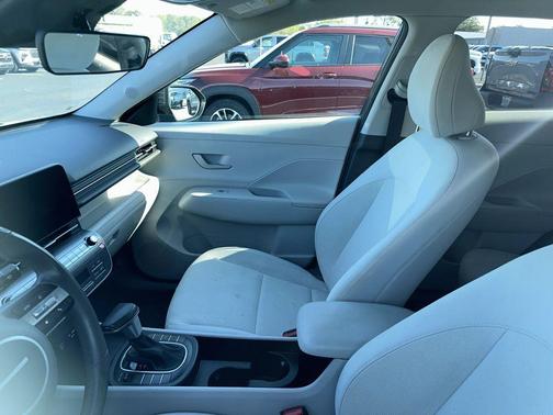Gray Pearl 2024 Hyundai KONA SEL