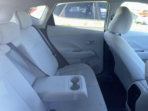 Gray Pearl 2024 Hyundai KONA SEL