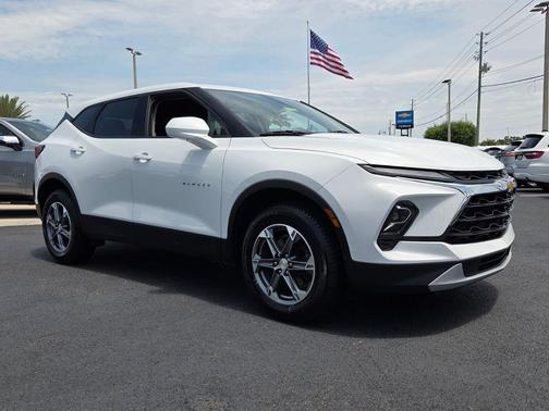 Summit White 2023 Chevrolet Blazer 2LT