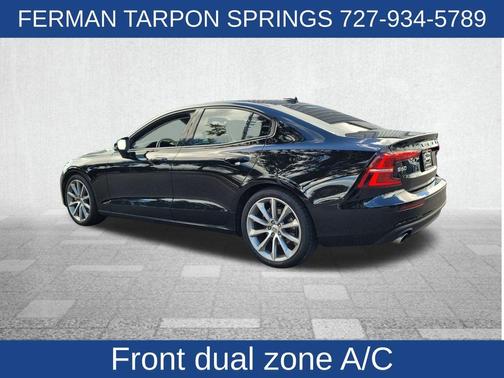 2020 Volvo S60 T5 Momentum