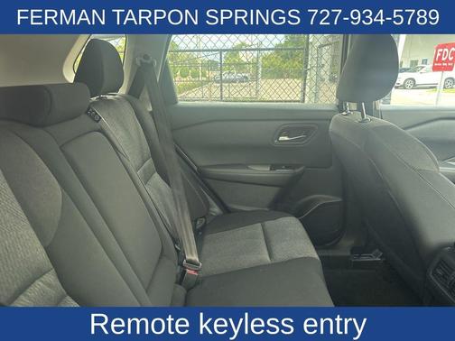 2024 Nissan Rogue SV