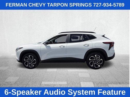 Summit White 2026 Chevrolet Trax 2RS