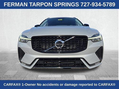 2023 Volvo XC60 B5 Plus Dark Theme