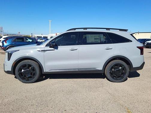 2025 Kia Sorento X-Line EX