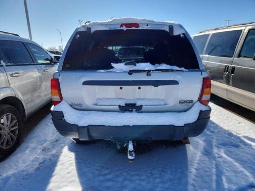2004 Jeep Grand Cherokee Laredo