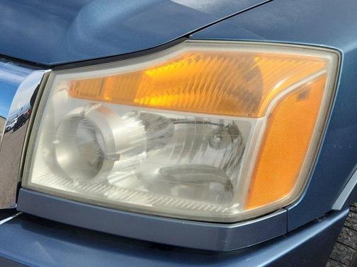 2011 Nissan Titan SL